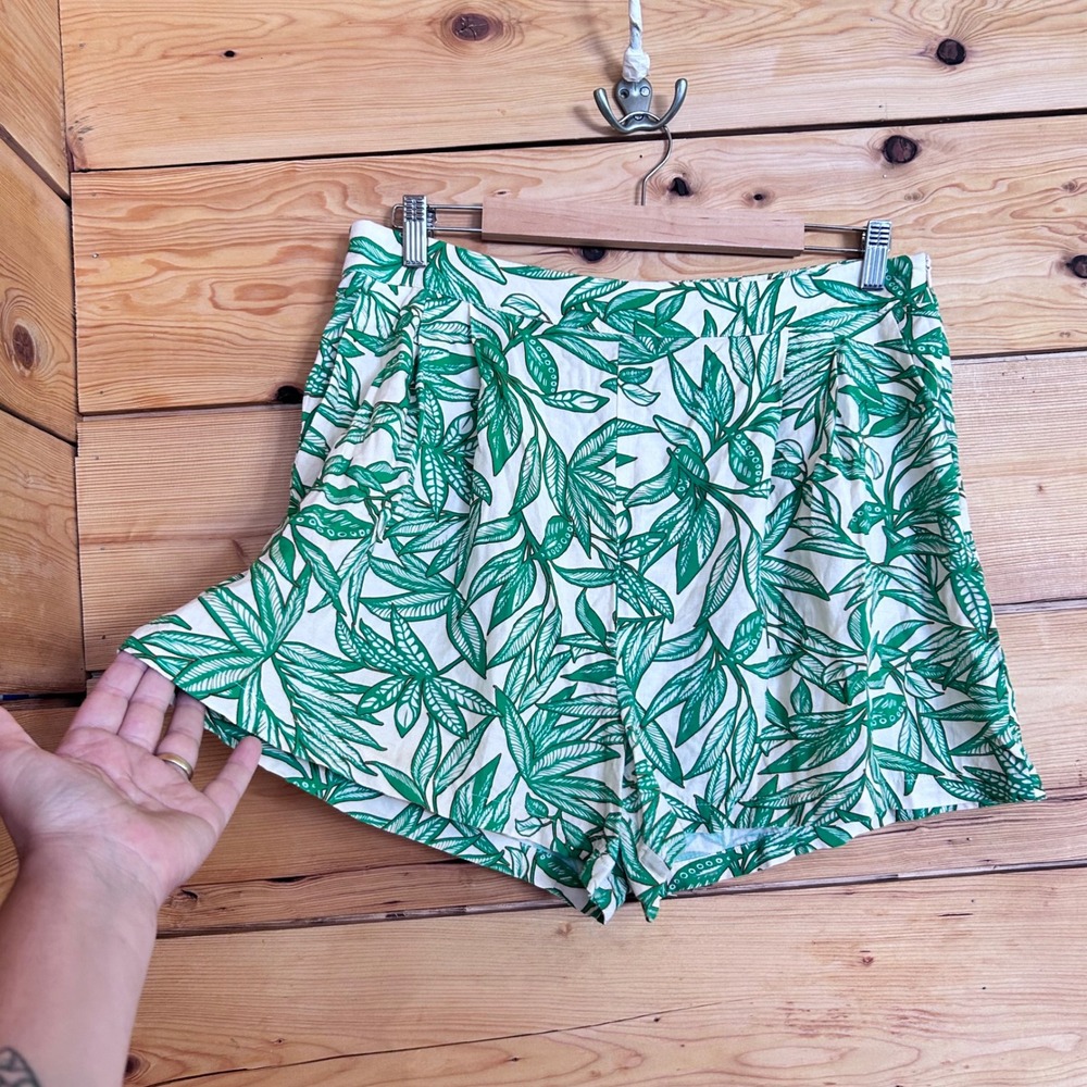 Linen Shorts Women XL Green Leaf Print Tropical High Waisted Zara Resort Safari